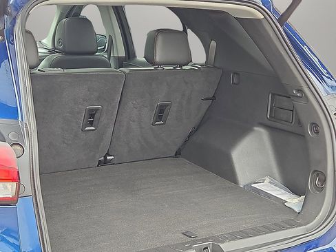 Certified 2022 Chevrolet Equinox Premier image 8