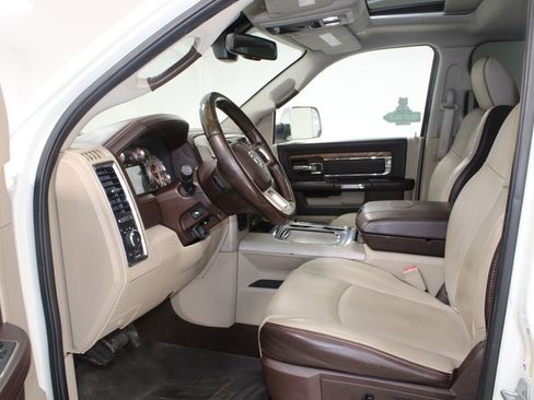 Used 2018 RAM 2500 Longhorn w/ Longhorn Southfork Package image 23