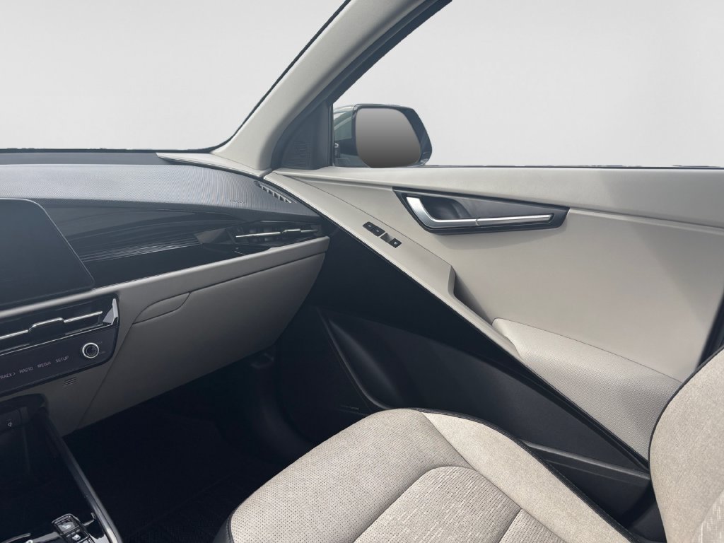 Used 2023 Kia Niro Wave w/ Wave Preserve Package FWD image 25