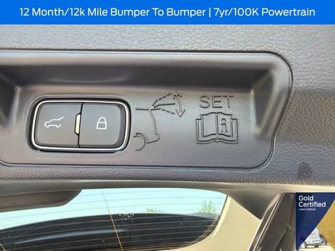 Used 2025 Ford Explorer Active RWD image 13