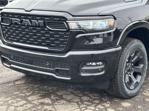 New 2026 RAM 1500 4x4 Crew Cab image 6