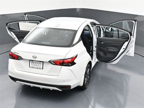 New 2025 Nissan Versa SV w/ Trunk Package image 42