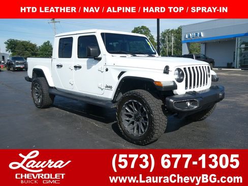 Used 2021 Jeep Gladiator Overland w/ Popular Equipment Package AWD/4WD image 1