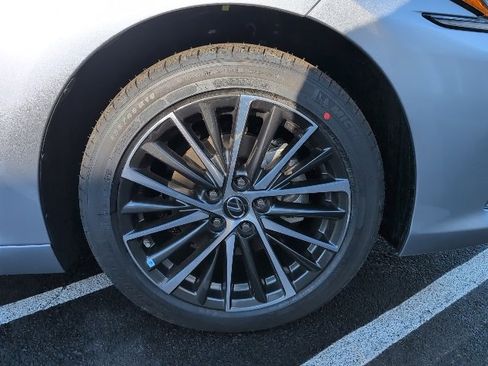 New 2025 Lexus ES 350 350 image 5