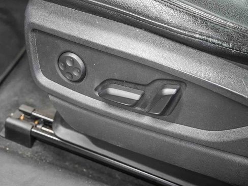 Used 2018 Audi Q5 2.0T Premium Plus w/ Premium Plus Package AWD/4WD image 23