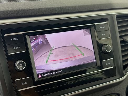 Used 2018 Volkswagen Atlas S image 14