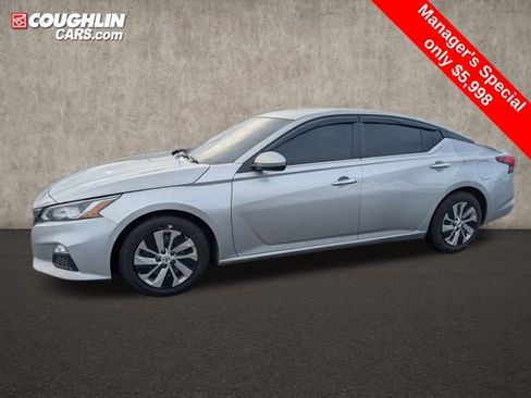 Used 2019 Nissan Altima 2.5 S image 4