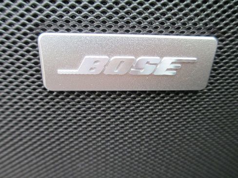 New 2026 GMC Sierra 1500 SLT AWD/4WD image 14