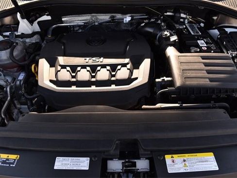 Certified 2023 Volkswagen Tiguan SE image 25