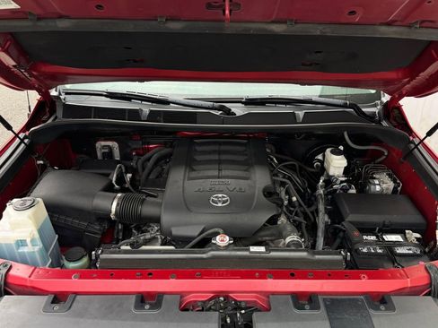 Used 2019 Toyota Tundra SR5 w/ SR5 Upgrade Package image 21