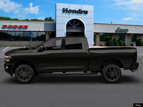 New 2026 RAM 2500 Big Horn AWD/4WD image 3