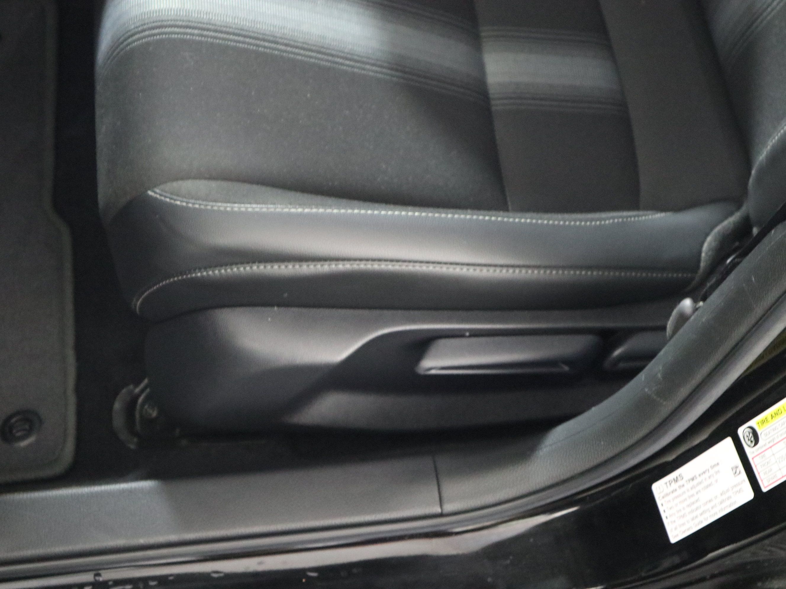 Used 2025 Honda Civic Sport image 21