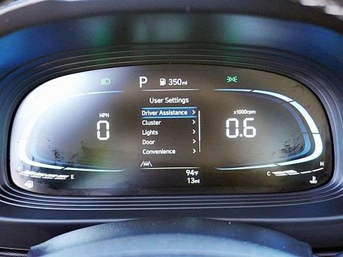 Certified 2026 Hyundai Venue SEL FWD image 33