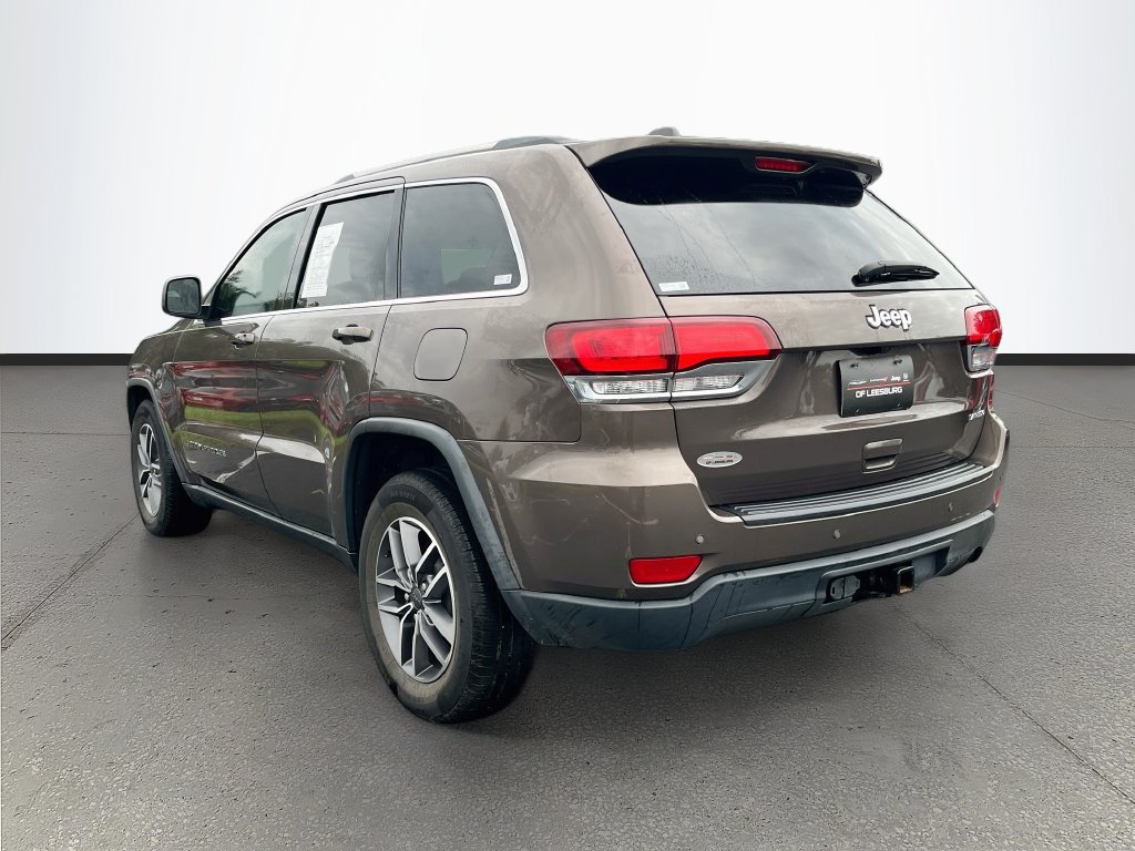 Used 2020 Jeep Grand Cherokee Laredo w/ 18" Wheel & 8.4" Radio Group RWD image 5