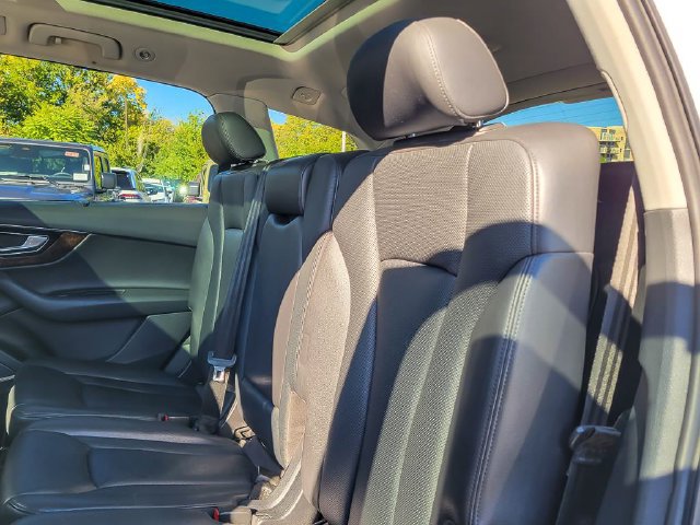 Used 2018 Audi Q7 3.0T Prestige w/ Prestige Package AWD/4WD image 11