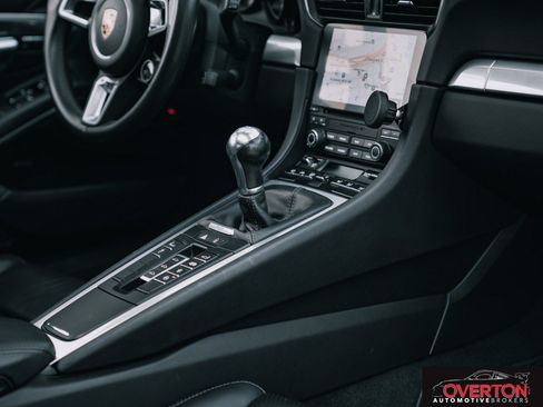 Used 2017 Porsche 911 Carrera S RWD image 26