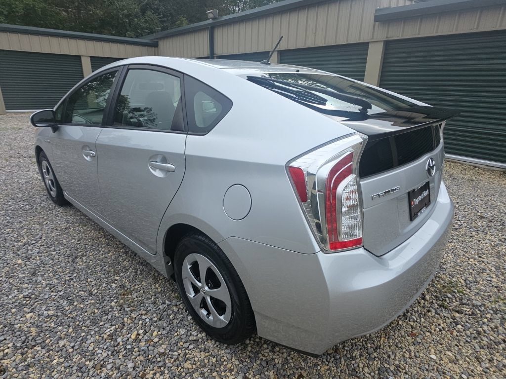 Used 2012 Toyota Prius Two FWD image 4