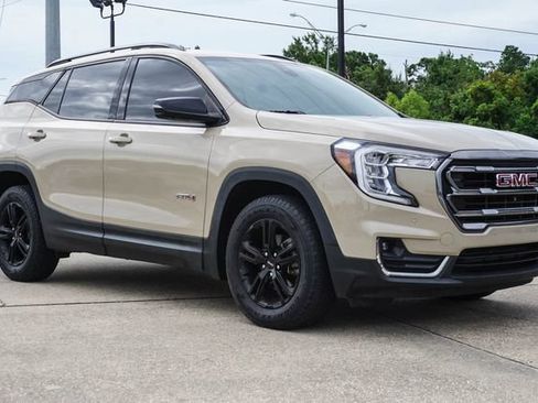 Used 2022 GMC Terrain AT4 w/ Infotainment Package II AWD/4WD image 2
