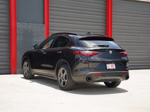 Used 2022 Alfa Romeo Stelvio Sprint AWD/4WD image 14