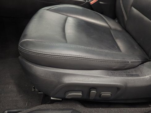 Used 2019 Subaru Outback 2.5i Limited w/ Popular Package #2 image 11