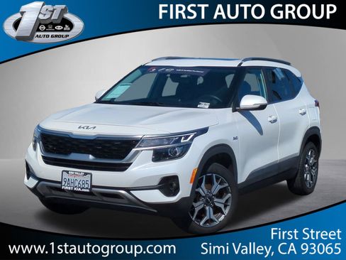 Certified 2022 Kia Seltos EX image 1