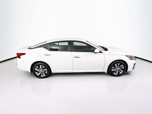 Used 2023 Nissan Altima 2.5 S FWD image 10