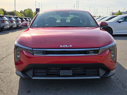 New 2026 Kia K4 EX image 2