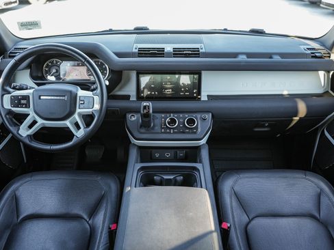 Used 2023 Land Rover Defender 110 S image 13