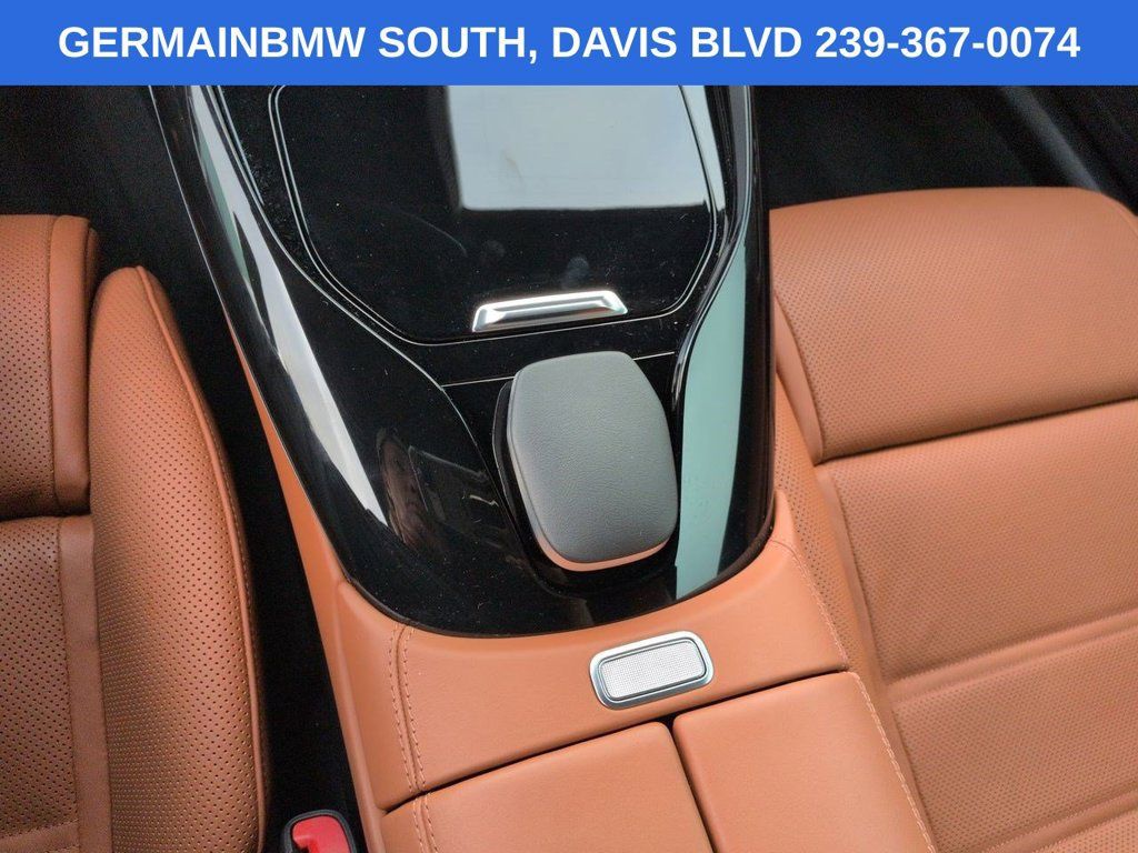 Used 2023 Mercedes-Benz SL 55 AMG 4MATIC image 19