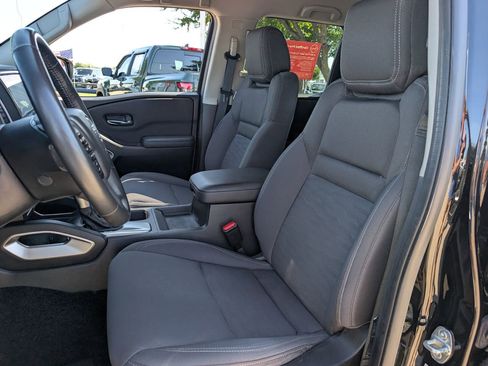 Certified 2024 Nissan Frontier SV w/ SV Convenience Package AWD/4WD image 25