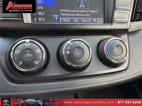 Certified 2018 Toyota RAV4 LE image 31