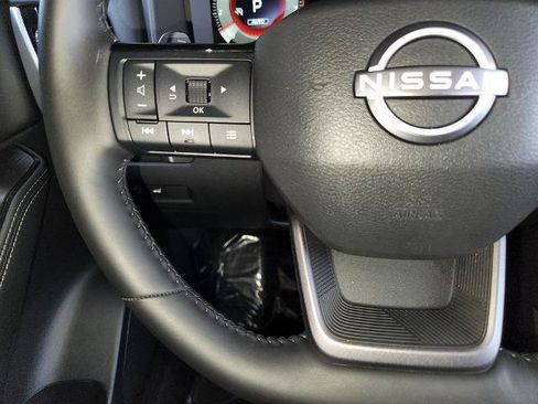 Certified 2025 Nissan Rogue SL AWD/4WD image 26