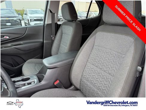Certified 2024 Chevrolet Equinox LT FWD image 23