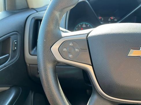Used 2019 Chevrolet Colorado W/T w/ WT Convenience Package RWD image 13