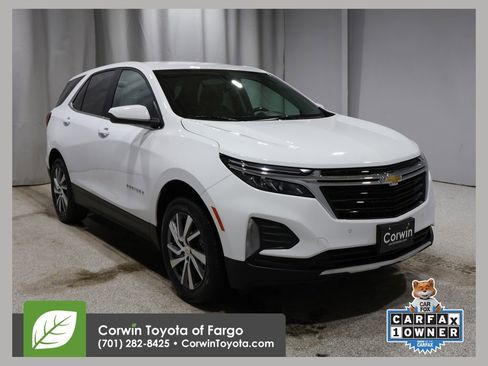 Used 2022 Chevrolet Equinox LT image 1