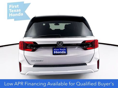New 2026 Honda Odyssey EX-L image 7
