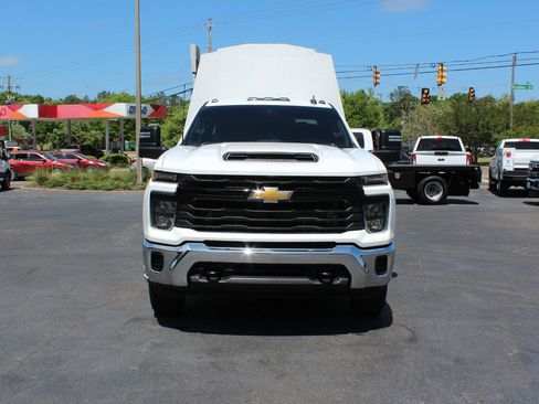 Used 2024 Chevrolet Silverado 3500 W/T w/ WT Convenience Package image 9