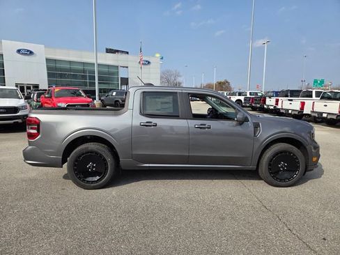 New 2026 Ford Maverick Lobo AWD/4WD image 44