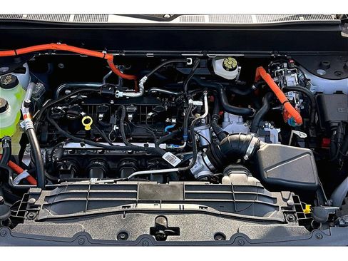 New 2026 Ford Maverick XL w/ Equipment Group 101A AWD/4WD image 43