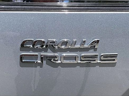 Used 2023 Toyota Corolla Cross L image 25