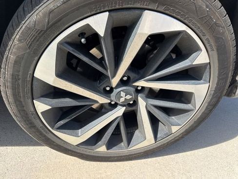 Used 2022 Mitsubishi Outlander SEL image 7