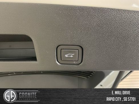 New 2026 Buick Enclave Sport Touring w/ Super Cruise Package image 13