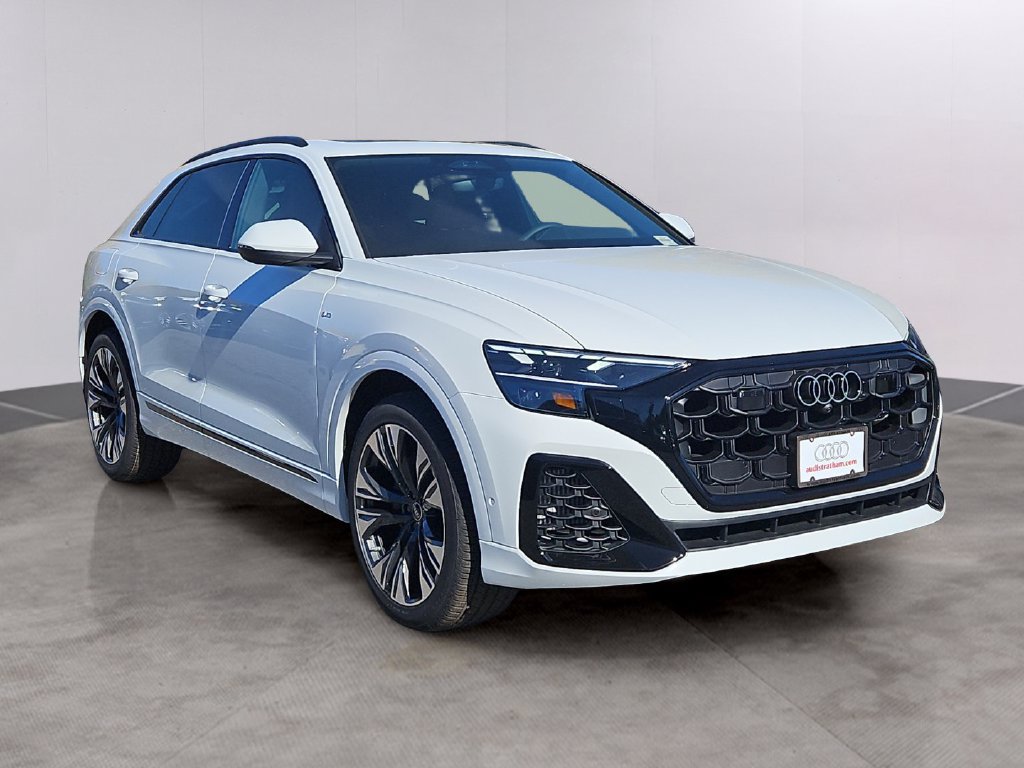 New 2027 Audi Q8 Premium Plus AWD/4WD image 2
