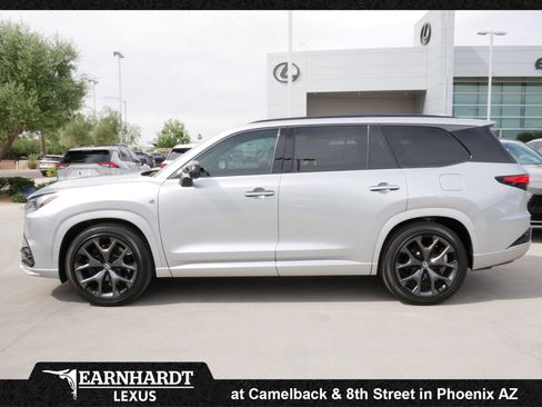 New 2026 Lexus TX 500h AWD image 3