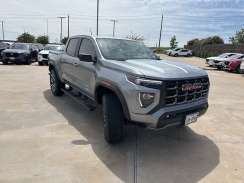 Used 2023 GMC Canyon AT4 w/ AT4 Premium Package image 4