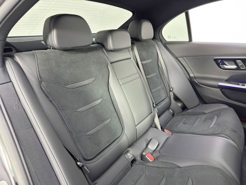 Used 2025 Mercedes-Benz C 36 AMG S image 44