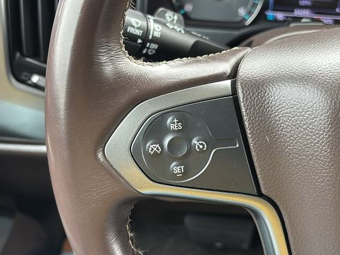 Used 2017 Chevrolet Silverado 2500 LT w/ LT Convenience Package image 17