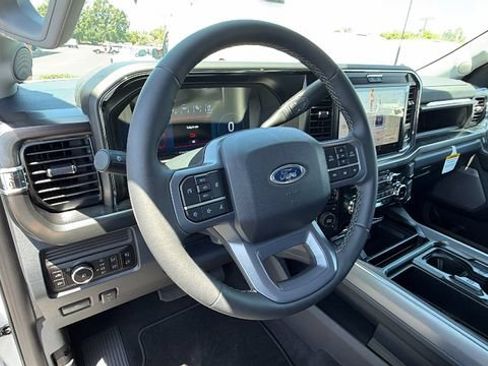 New 2026 Ford F250 Lariat w/ FX4 Off-Road Package AWD/4WD image 34