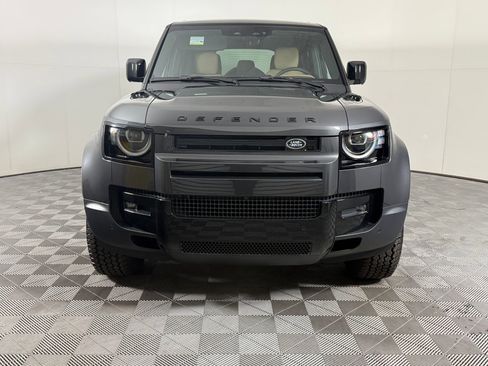 New 2026 Land Rover Defender 110 S image 4