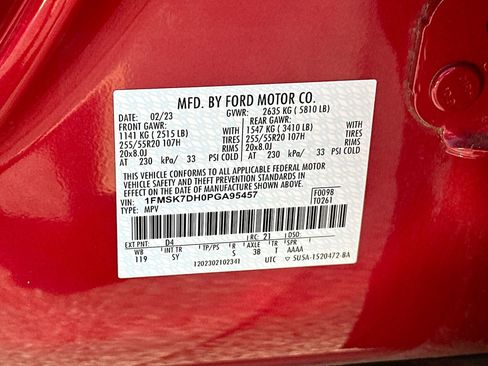 Certified 2023 Ford Explorer XLT w/ Equipment Group 202A RWD image 27